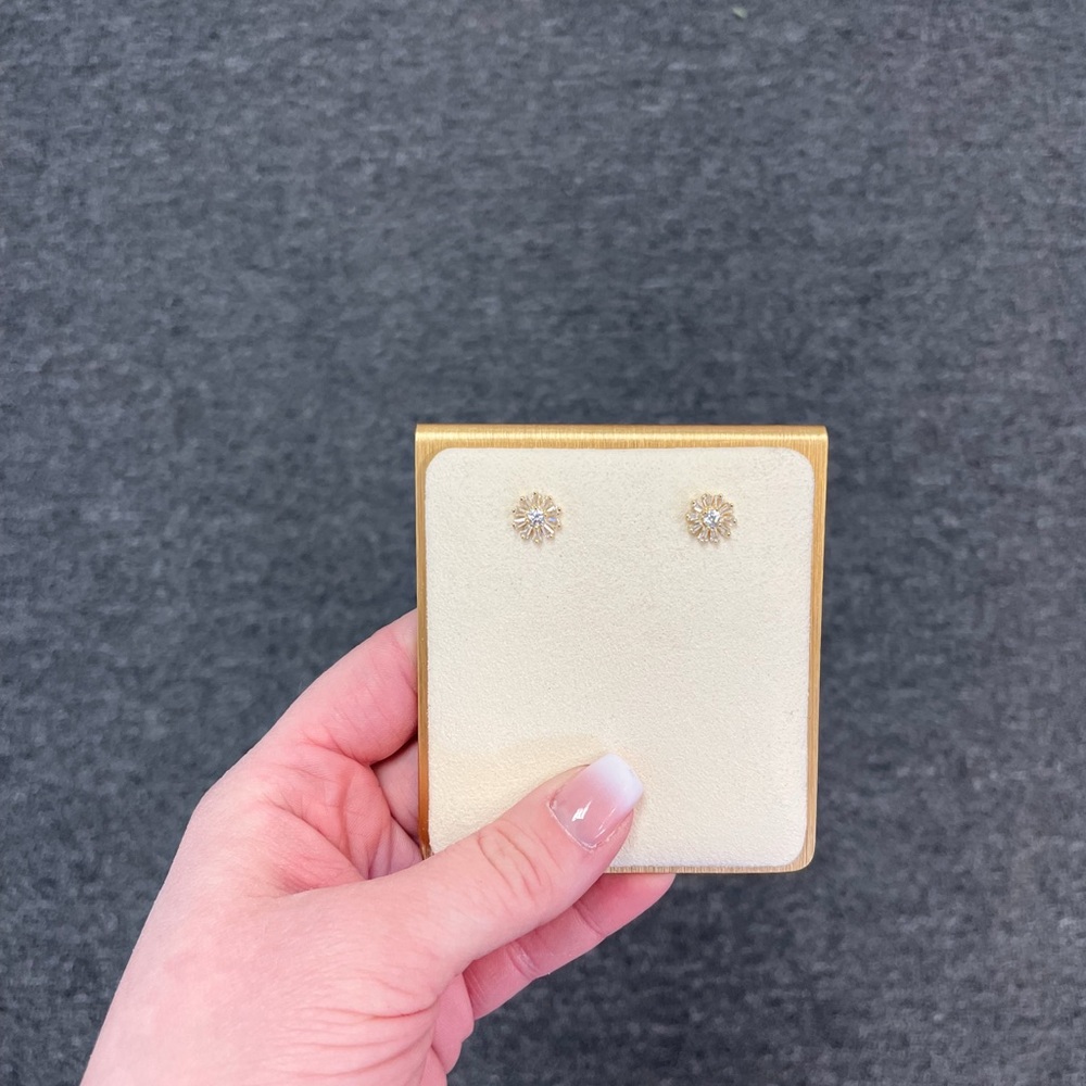 Dainty Sterling Silver Gold Toned Flower Stud Earrings - Picture 4 of 4